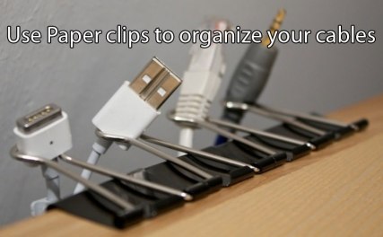 use-paper-clips-to-organize-your-cables-life-hack
